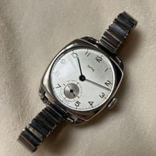 Smiths Pre De Luxe Manual Watch 15 Jewels Vintage 29mm Silver 1940s