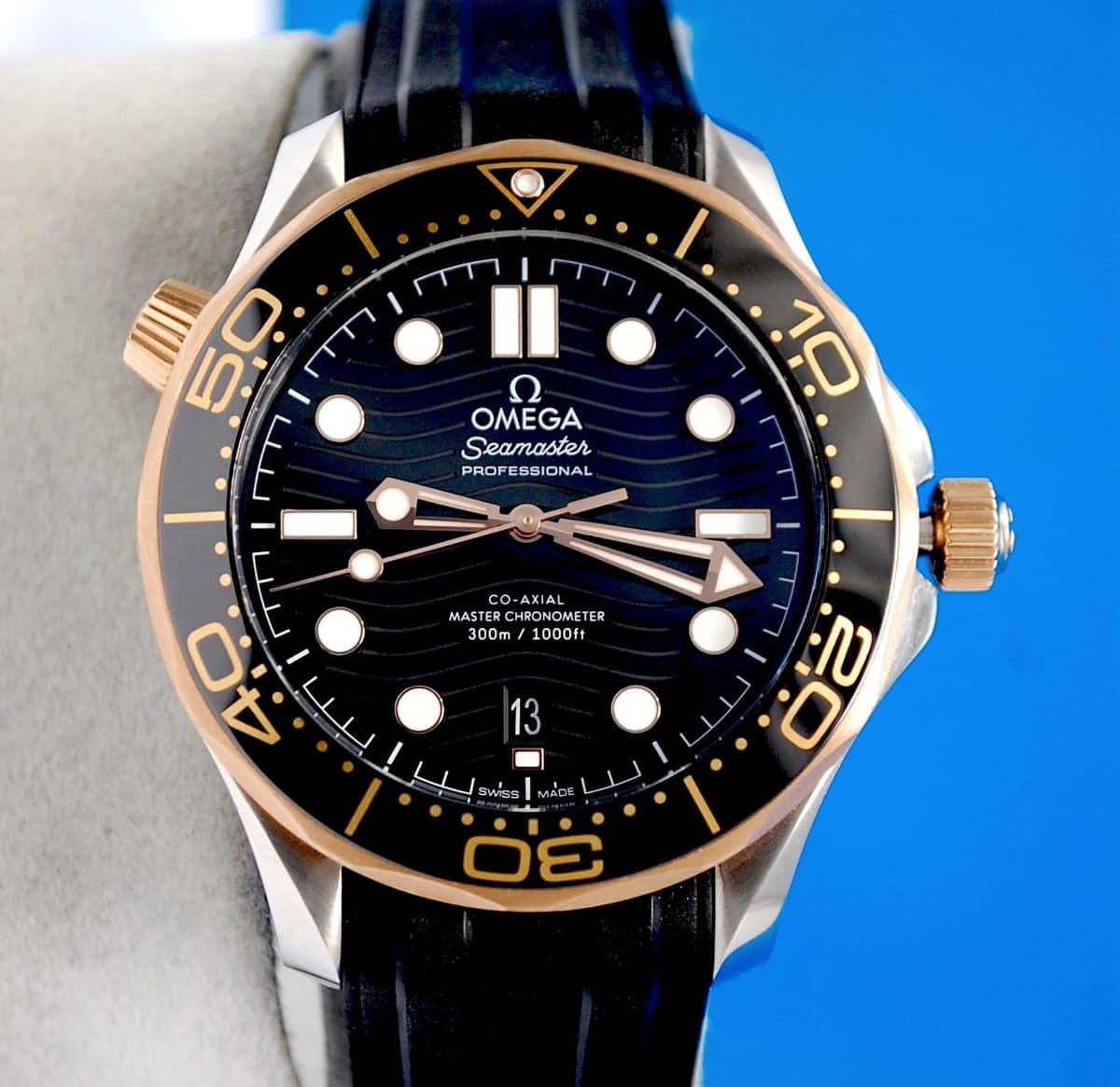 Mens Omega Seamaster Gold Co-Axial Master Chronometer watch 210.22.42.20.01.002