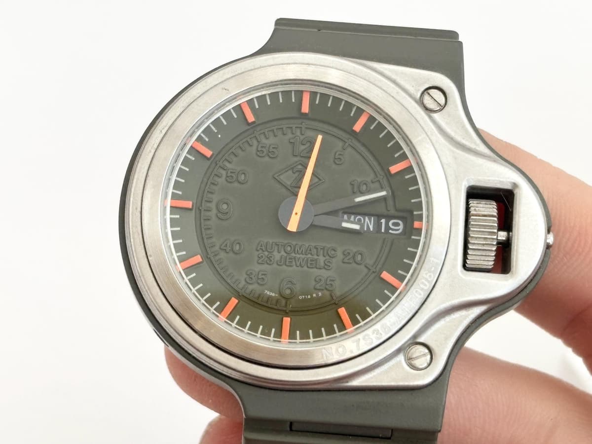 SEIKO Cabane De Zucca JDM Giugiaro Automatic Vintage E-7S36-0250 WristWatch 35mm