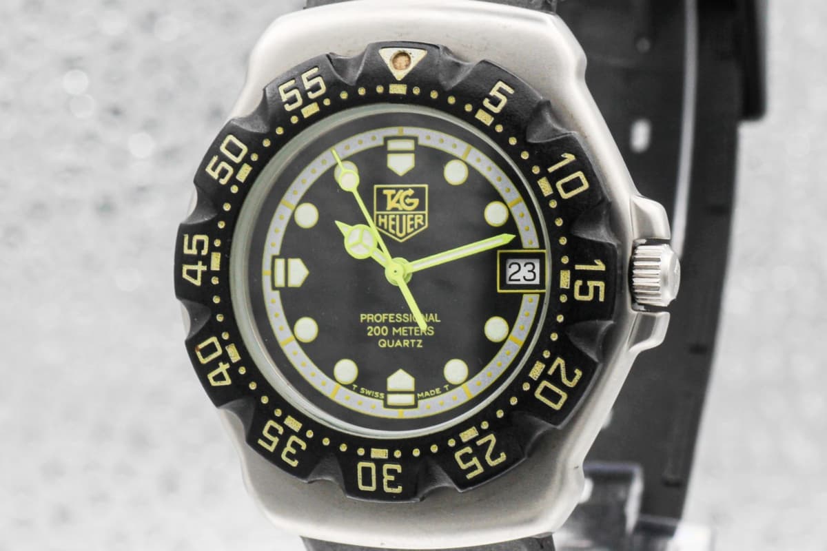 [Near MINT] TAG HEUER Formula 1 Professionl 200m 376.513 35mm Men Quartz Watch