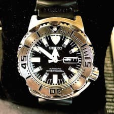 SEIKO First Generation Black Monster DIVER Automatic Accuracy OK New Belt skx779
