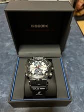 G-SHOCK GWR-B1000 Special Edition Casio watch