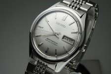 Vintage 1965 JAPAN SEIKO SEIKOMATIC-R WEEKDATER 8306-8000 30Jewels Automatic.