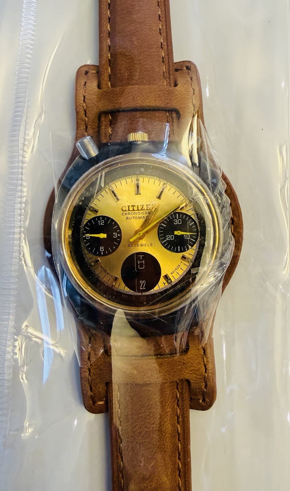 Citizen 8110 a automatic bullhead watch GOLD DIAL