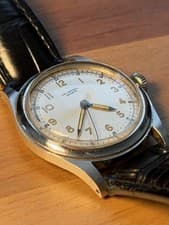 Universal Geneve Model 20725 Field Watch, 1945 (Running)