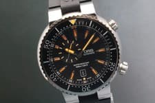 [MINT] ORIS 7609 Divers 1000M Black Date Dial Small Second Automatic Men's Watch