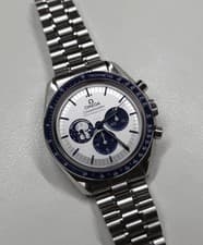 OMEGA Speedmaster "Silver Snoopy Award" 50th Watch 310.32.42.50.02.001
