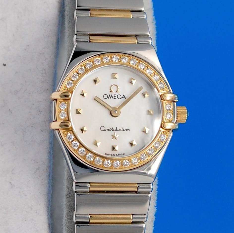 Ladies Omega Constellation 18K Gold Watch - MOP Dial - Diamond Bezel - 1365.71