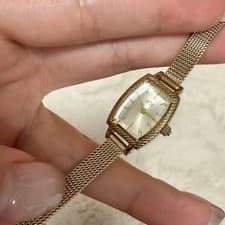 Ete Tonneau Face Yellow Mesh Watch B