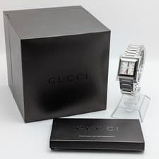 Gucci 111L Diamond 10P Square Silver Dial Women's Quartz Watch Box Booklet