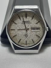 Seiko Grand Quartz Snow Dial Wristwatch Quartz Dress Watch 99438020 Model