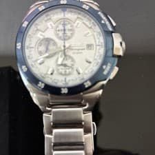 Seiko Prospex Chronograph 6.9 in Wrist Rare White Dial Blue Bezel Battery OK