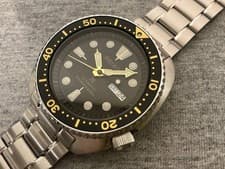 Seiko Reissue Third Diver SRP775J1 Turtle Black x Gold Working