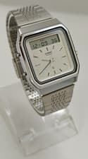 1984 MINT Casio Janus Touch Screen Calculator watch - AT 552