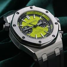 Audemars Piguet Royal Oak Offshore Chronograph Light Green Dial MINT SET 26703ST