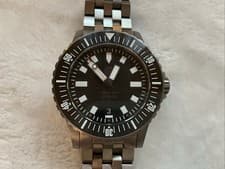 Helm Vanuatu Men's Automatic Watch Titanium, 42mm