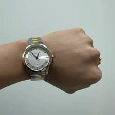 Gucci Men's Quartz Watch with Silver & Gold Tone Official