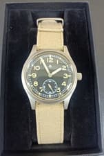 [Mint] MWC W10 Military Automatic Watch UK Army Vintage Field Watch w/Box  Japan