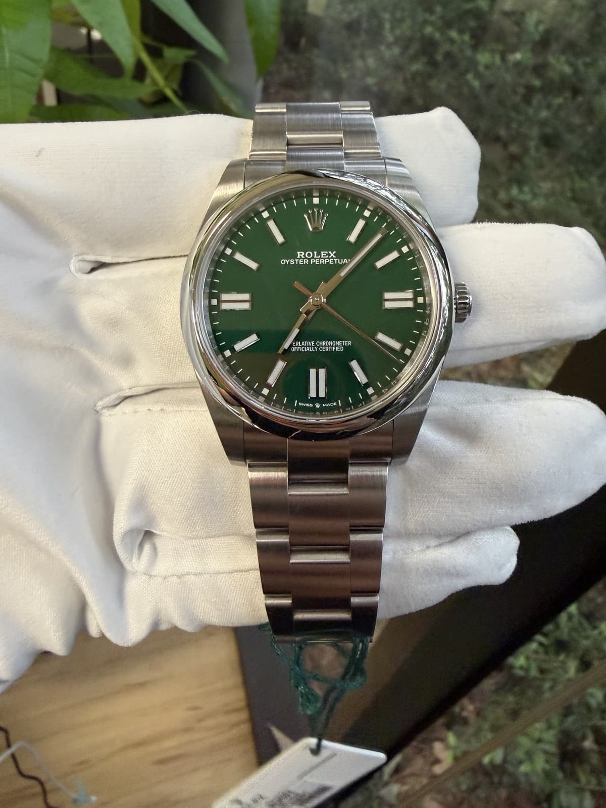 Rolex Oyster Perpetual 41 Green Index Dial on Oyster 124300