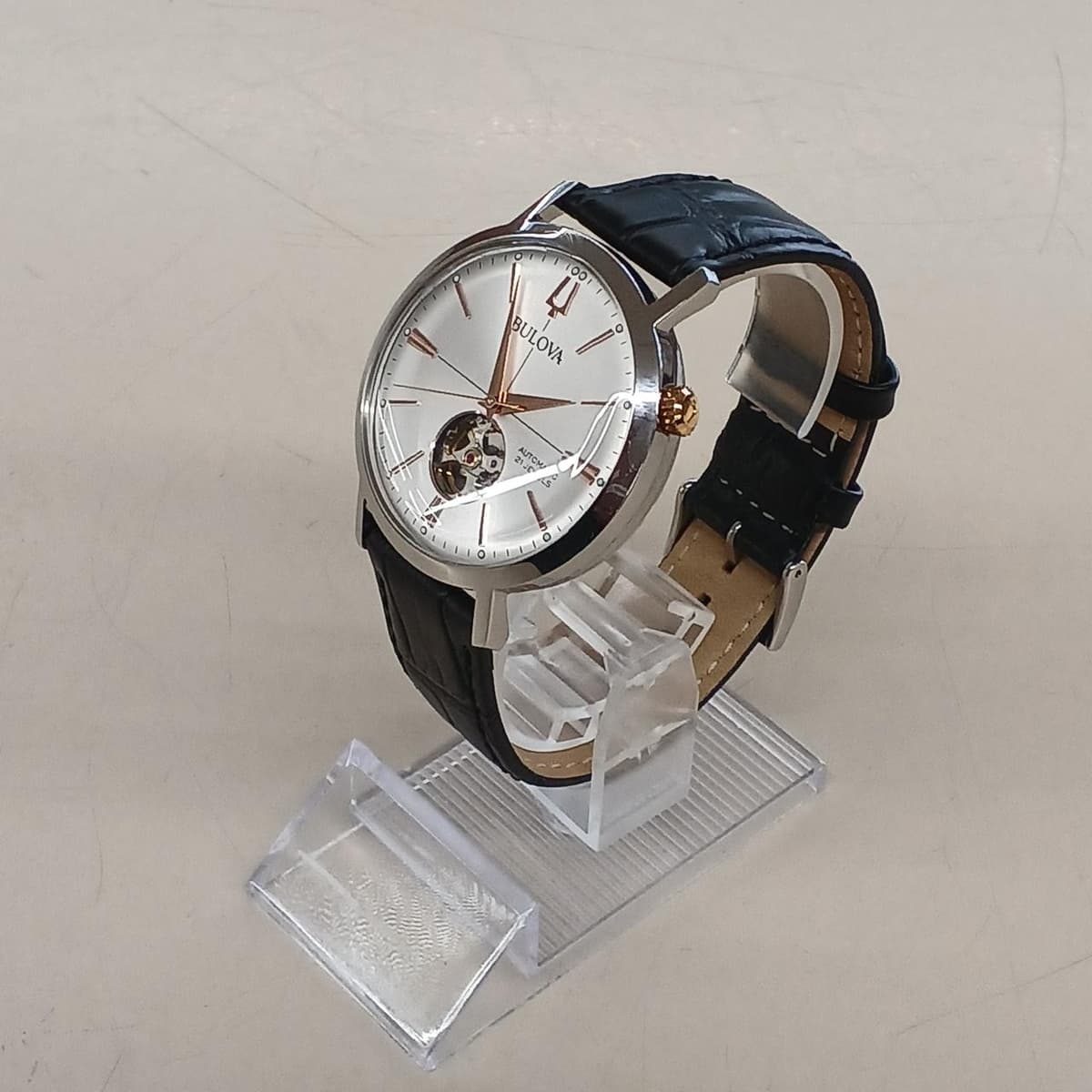 Automatic Watch Model 98A289 BULOVA