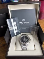 TAG Heuer Aquaracer Black Men’ 43 MM watch. Full set. Box,card,extra Links