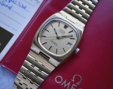 25/4/1978 Omega Geneve Men's Watch Electronic Chronometer Gold Bracelet Date