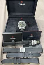 TUDOR Black Bay Pro M79470-0001
