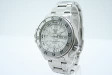 SEIKO 5 Sports 7S36-01E0 Automatic Day/Date 200m 23J White Dial Mens From JAPAN