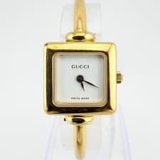 Gucci 1900L Ladies Quartz Watch Gold Square White Dial Used Good Condition