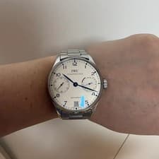 IWC Blue Second Hand Watch Men's Automatic Date and Day Lightly Used