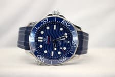💥Omega SEAMASTER Dive Watch 300M REF 210.32.42.20.03.001 Blue WAVE Dial 42mm💥