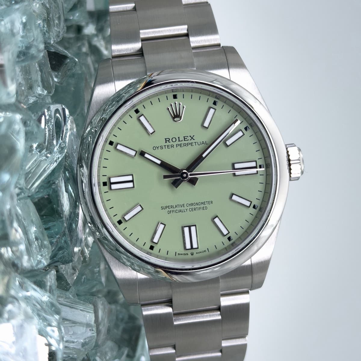 2025 Rolex Oyster Perpetual 41mm Green Pistachio Complete Set - 134300 OP41