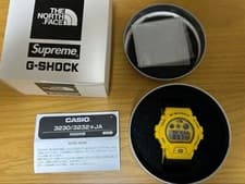 G-Shock x North Face x Supreme Triple Collaboration Watch Near Mint
