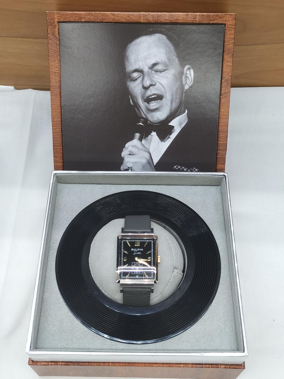 Watch Model 98A261 BULOVA