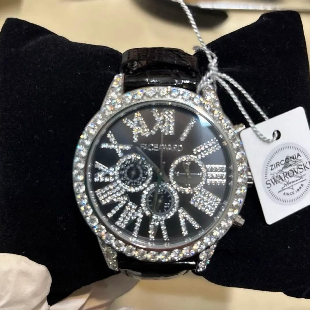 Swarovski Zirconia Leather Analog Quartz Watch Black New