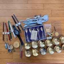 Watch Set Various Types Bulk Sale