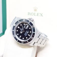 Rolex 40mm Oyster Perpetual Black Dial Submariner Date REF: 16610 (D Series)