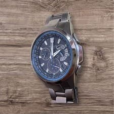 Casio Oceanus Titanium Radio Solar Gray Dial OCW-M700 Sapphire Men's Watch Used
