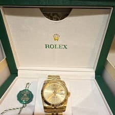 Rolex Gold Men's Wristwatch Date Indicator Champagne Dial Box Papers Manual