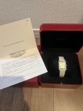 Tank Must Watch Lm Bezel Set With 42 Brilliant-Cut Diamonds