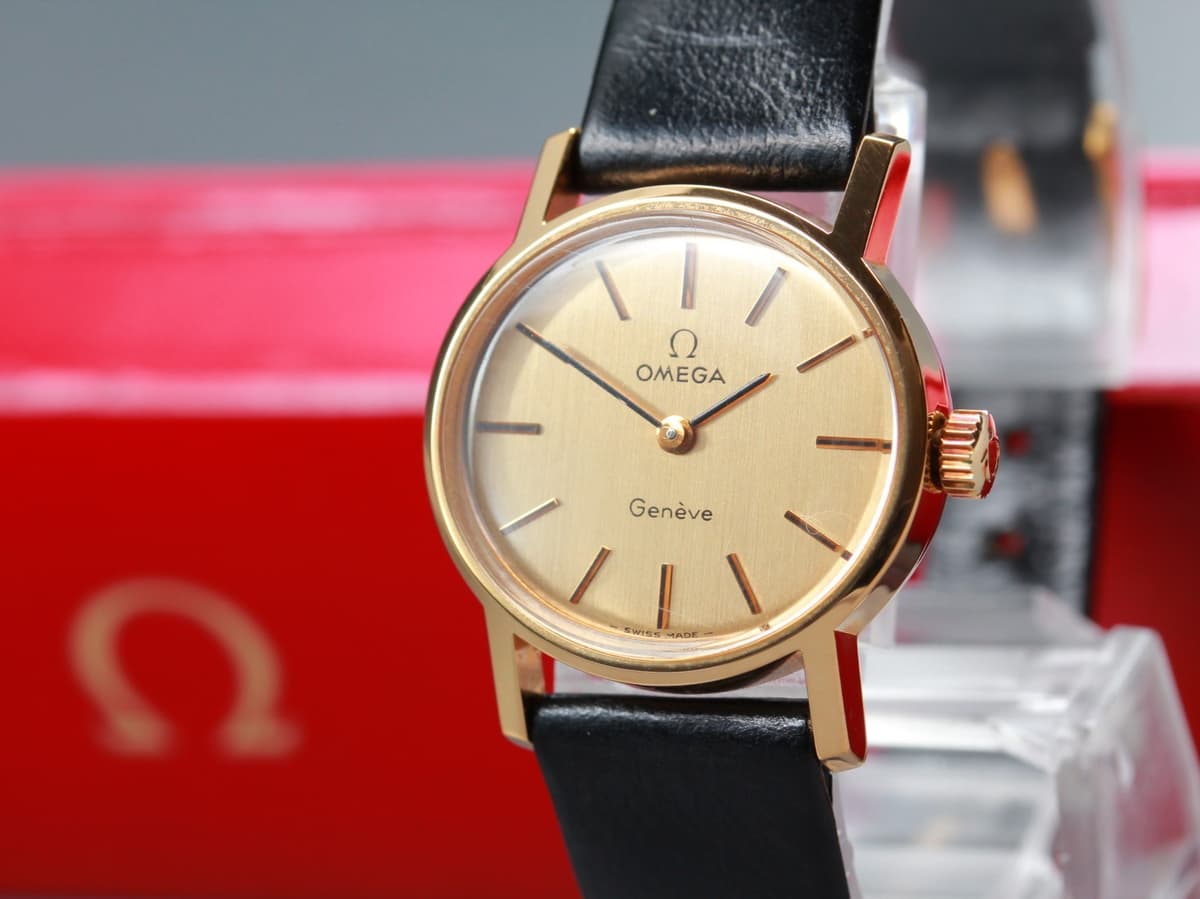 Vintage 1975 N MINT / Box Omega Geneve Cal.625 Gold Manual Winding Womens Watch