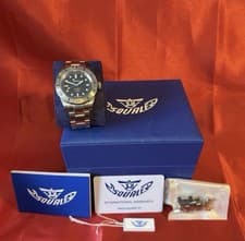 Squale 1545 Dive Watch REF# 1545SSBK.AC Full Set W/ Bracelet, All Links, 300M WR