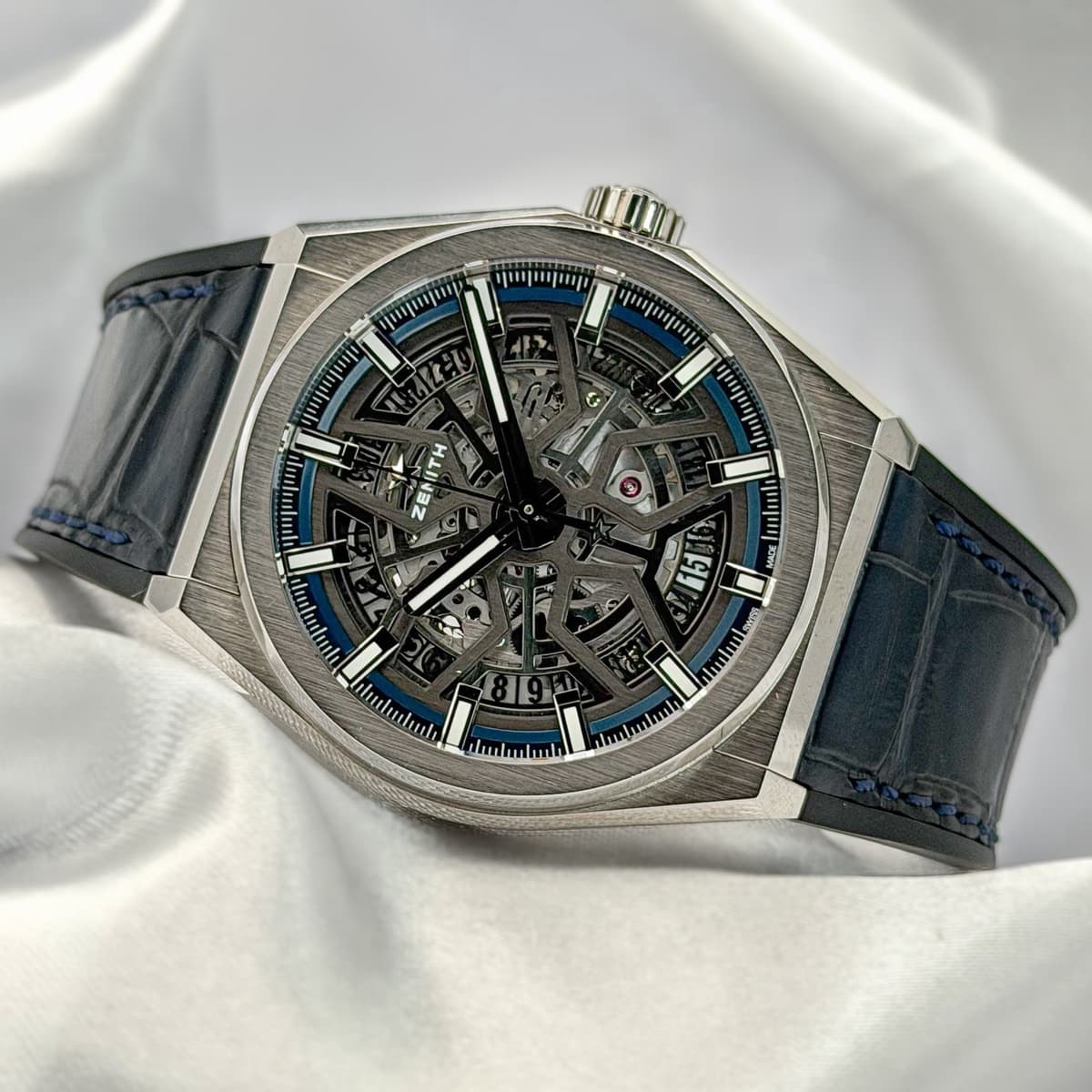 Zenith Defy Classic 95.9000.670/78.R584 41mm Titanium Skeleton Recent Service!