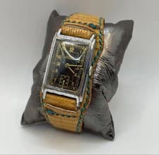 DOXA Rectangular Manual Winding Watch FHF29 Cal Used with removable lugs