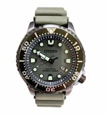 Citizen Promaster Eco Drive Solar BN0157-11X Marine Green Dial Used Japan