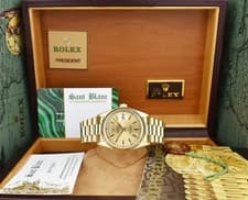 ROLEX - 36mm 18kt Gold Day Date President Champagne Stick Dial 18038 -SANT BLANC