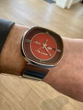 Vintage Mido Chronometer Automatic TV Case Red Dial Day Date 1970s Swiss Watch