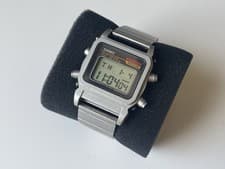 RARE Casio DW-1100 Marlin Diver 200M WORKING Vintage Digital Watch Japan 1980s