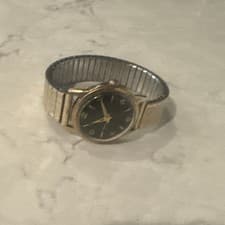 Bulova Gold-Tone Men's Dress Wristwatch Black Dial Bracelet Band Analog