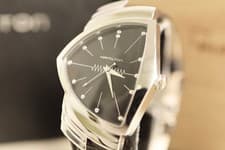 [Near MINT-] HAMILTON Ventura H244112 32mm Black Silver Quartz Men's Watch